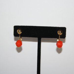 🧡✨📿 Gold Clip-On Earrings · Orange Glass · NWOT · ⅞"